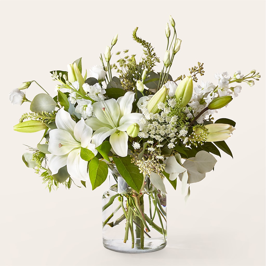 Alluring Elegance Bouquet – De Voe Floral, Lena IL