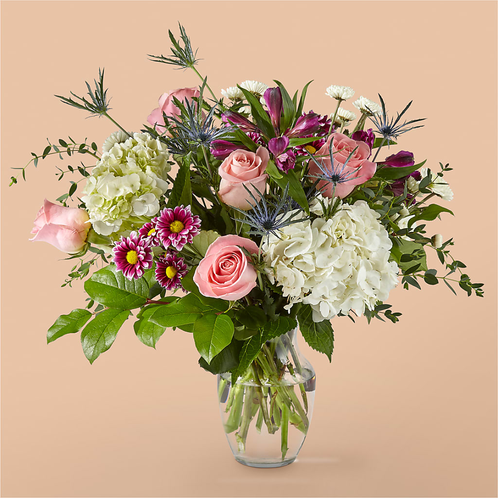 Parlour Bouquet – De Voe Floral, Lena IL
