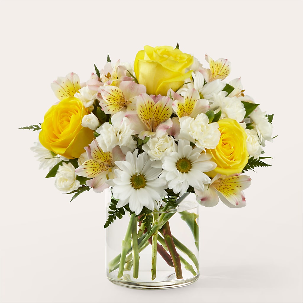 Gleeful Bouquet – De Voe Floral, Lena IL