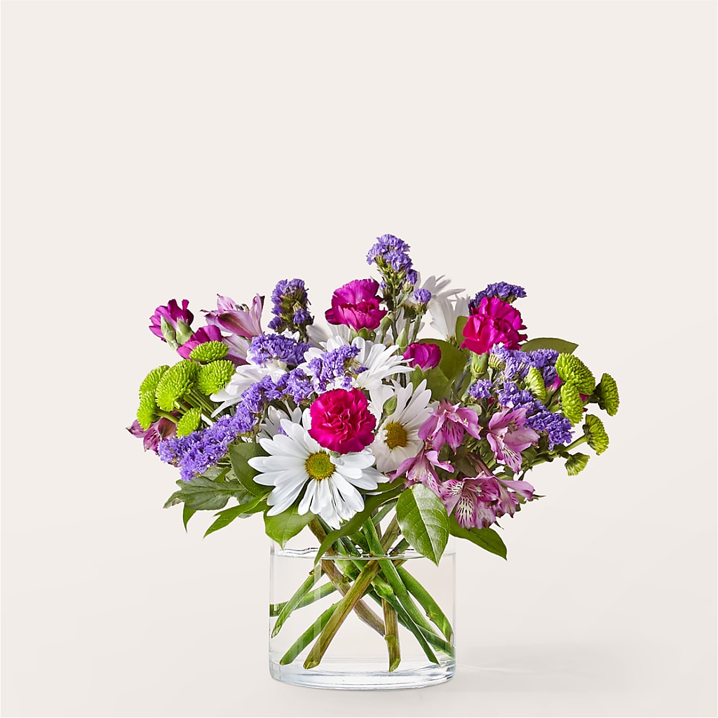 Wild Berry Bouquet – De Voe Floral, Lena IL