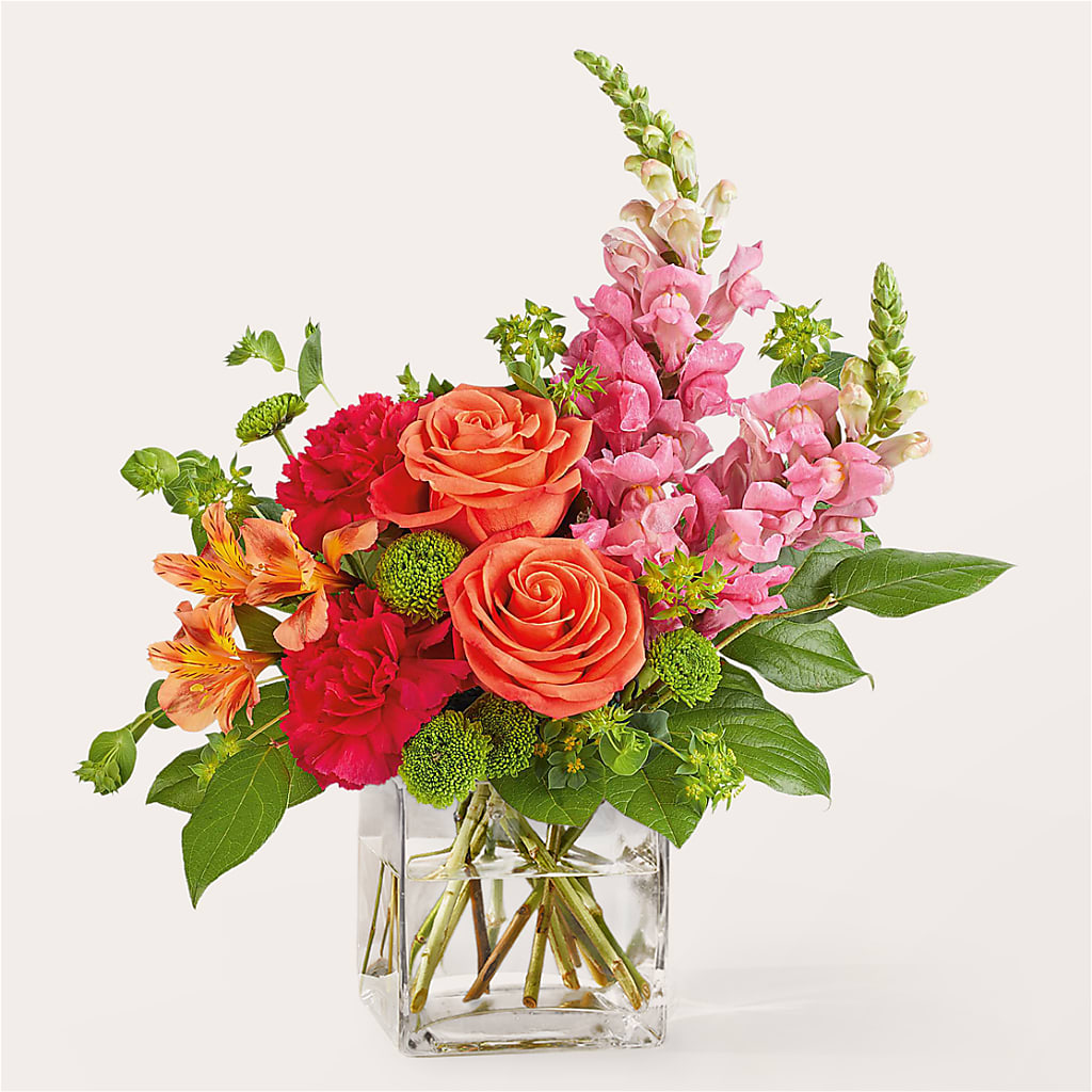 Cosmopolitan Bouquet – De Voe Floral, Lena IL