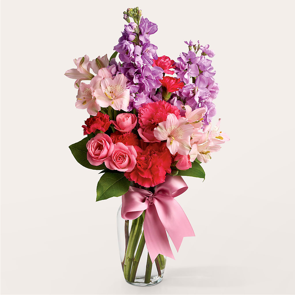 Main Character Bouquet – De Voe Floral, Lena IL