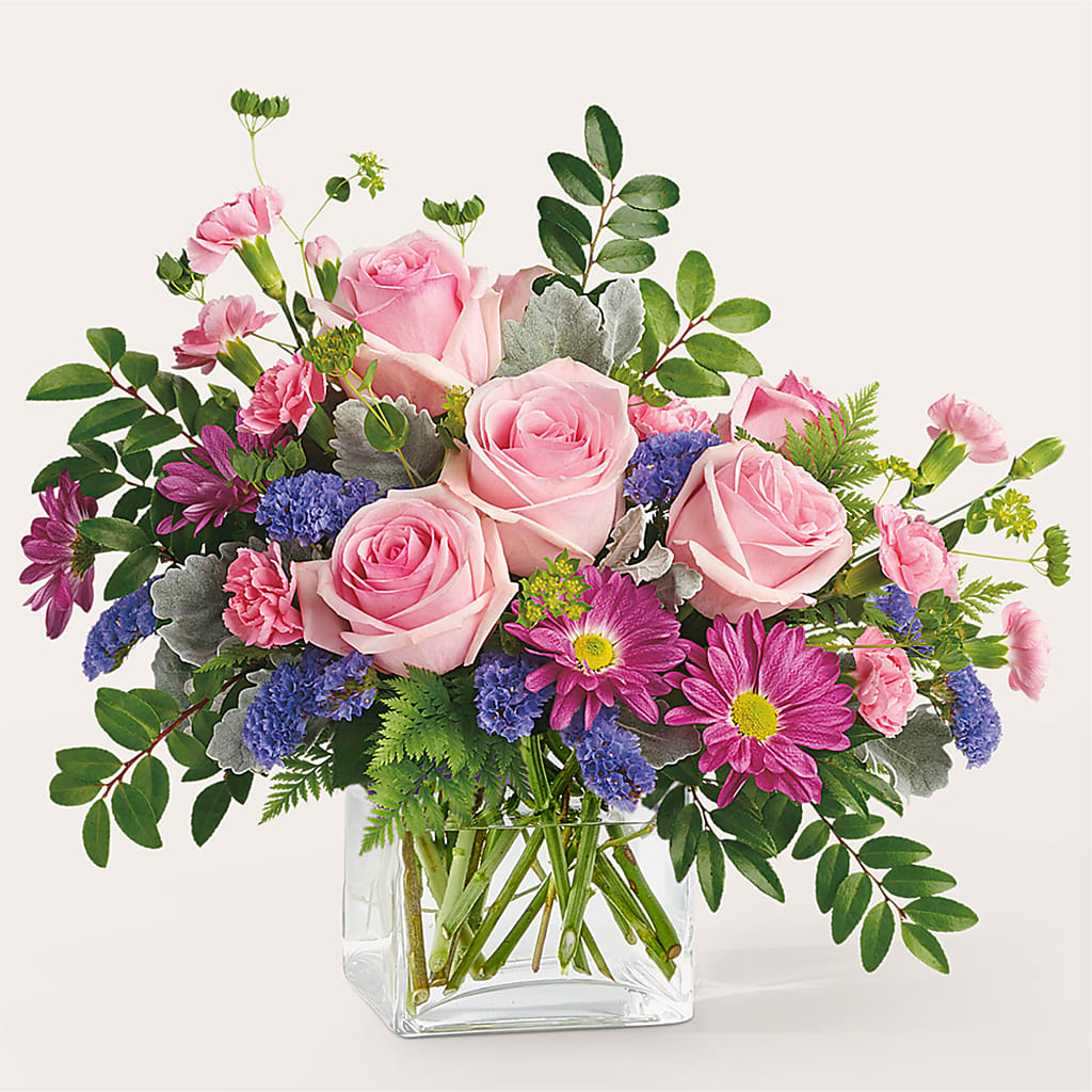 Starlet Bouquet – De Voe Floral, Lena IL