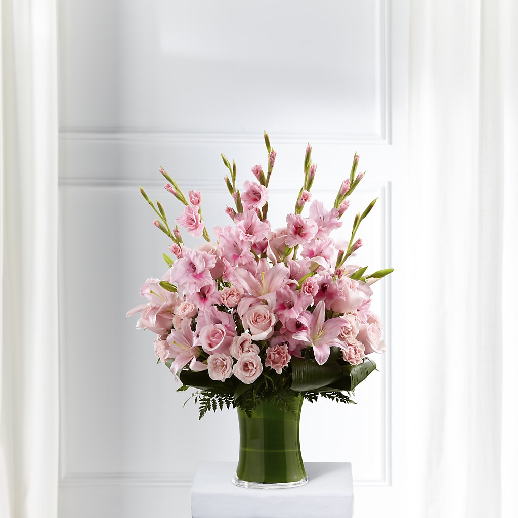 Lovely Tribute Bouquet – De Voe Floral, Lena IL