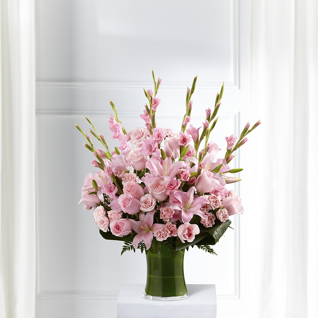 Lovely Tribute Bouquet – De Voe Floral, Lena IL