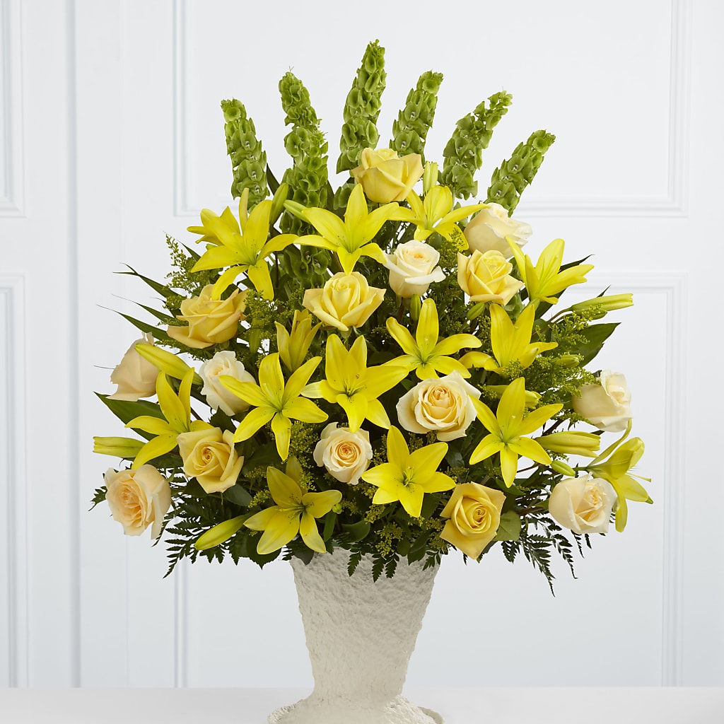 Golden Memories Arrangement – De Voe Floral, Lena IL