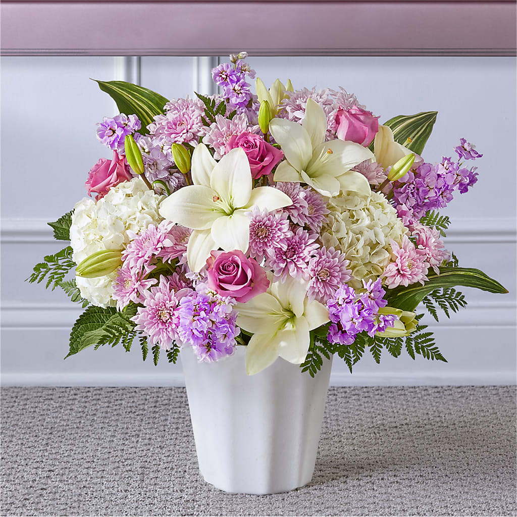 Heaven Sent Floor Basket – De Voe Floral, Lena IL
