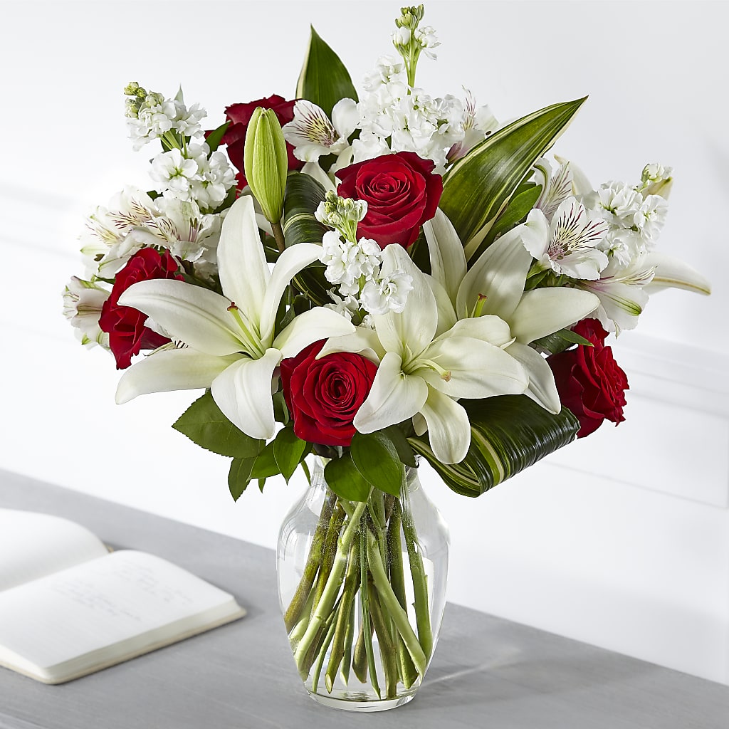 Loving Respect Bouquet – De Voe Floral, Lena IL