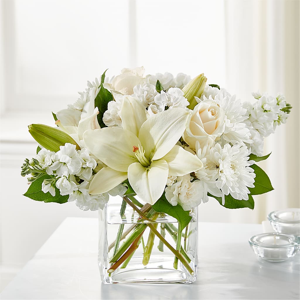 Gentle Breeze Bouquet – De Voe Floral, Lena IL