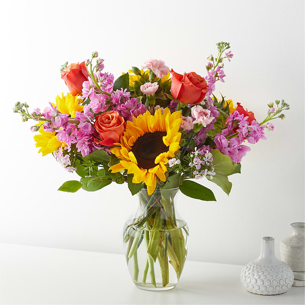 Yellow Brick Road Bouquet – De Voe Floral, Lena IL