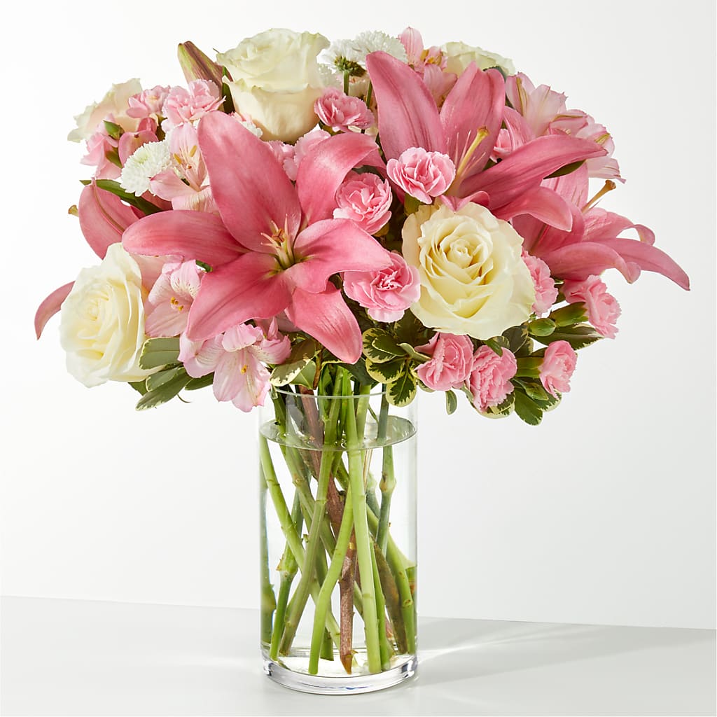 Piece of Cake Bouquet – De Voe Floral, Lena IL