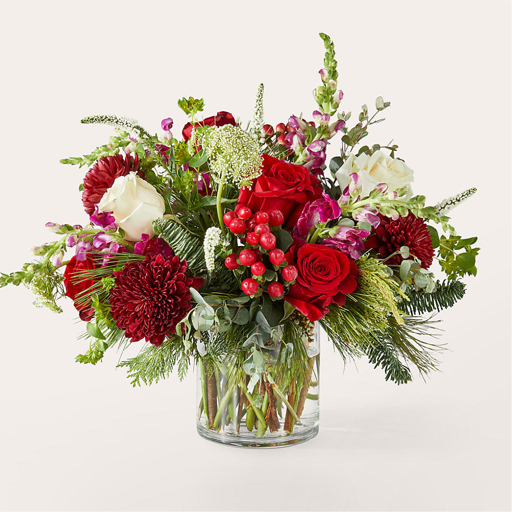 Cranberry Fizz Bouquet – De Voe Floral, Lena IL