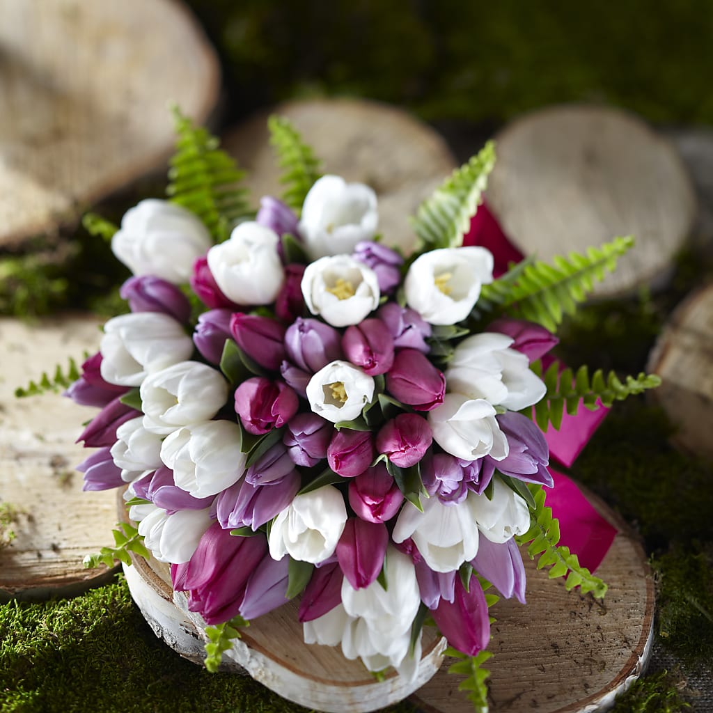 Steal My Heart Bouquet – De Voe Floral, Lena IL