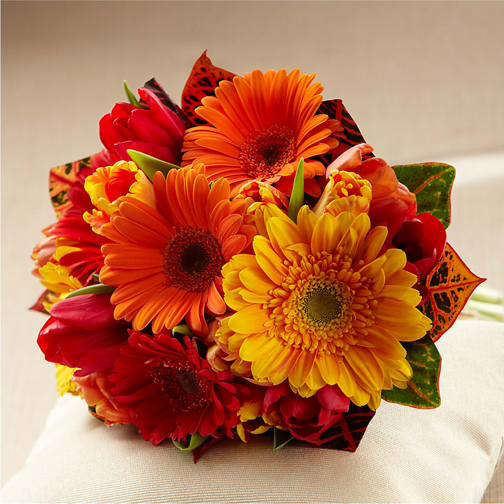 Sunglow Bouquet – De Voe Floral, Lena IL