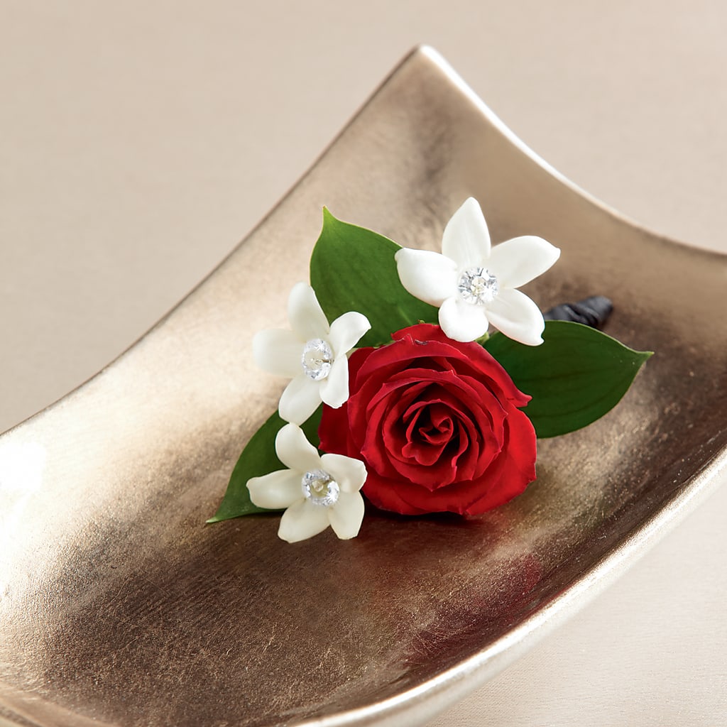 Poetry Boutonniere – De Voe Floral, Lena IL