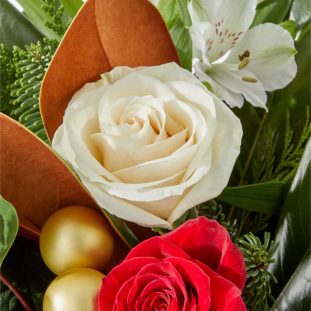Joy & Jolly Bouquet –  De Voe Floral, Lena IL