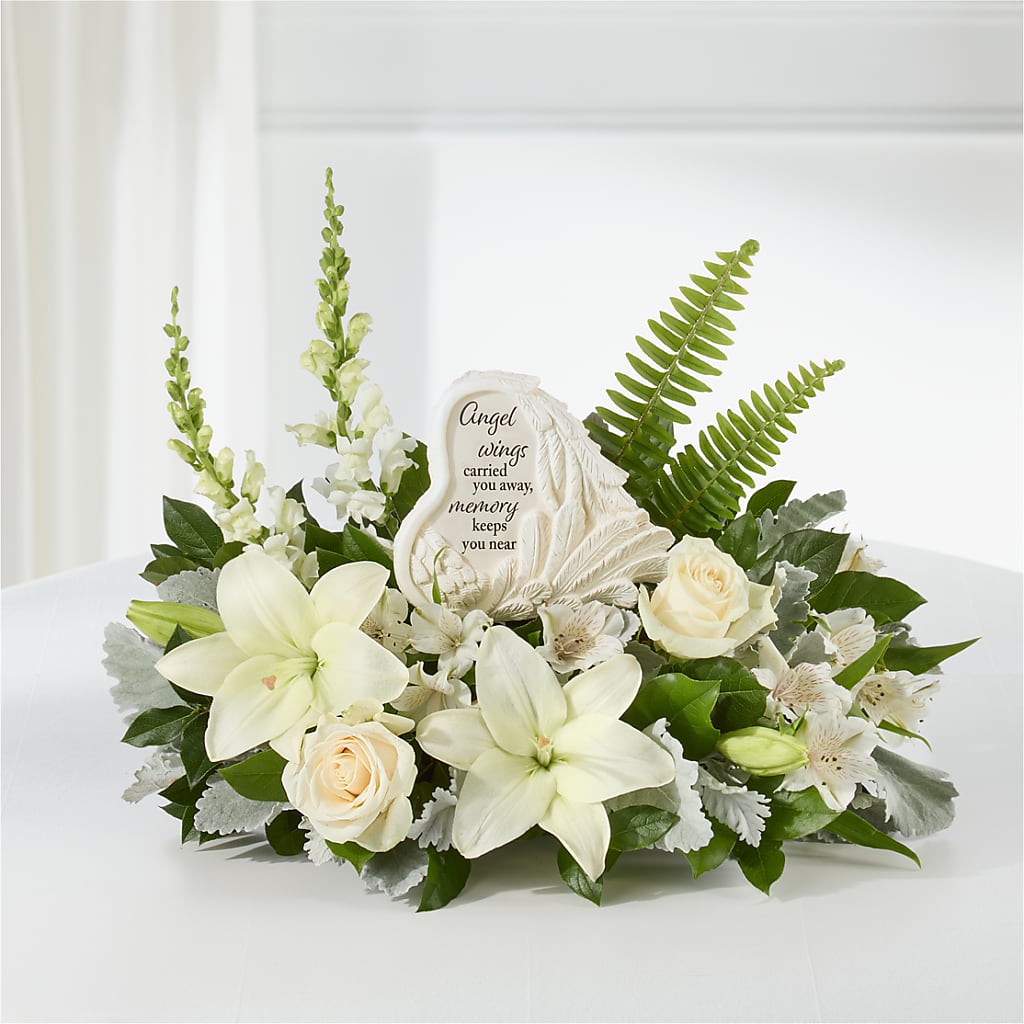 Holding You Close Arrangement –  De Voe Floral, Lena IL