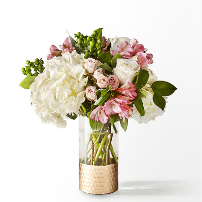 Parisian Stroll Bouquet –  De Voe Floral, Lena IL