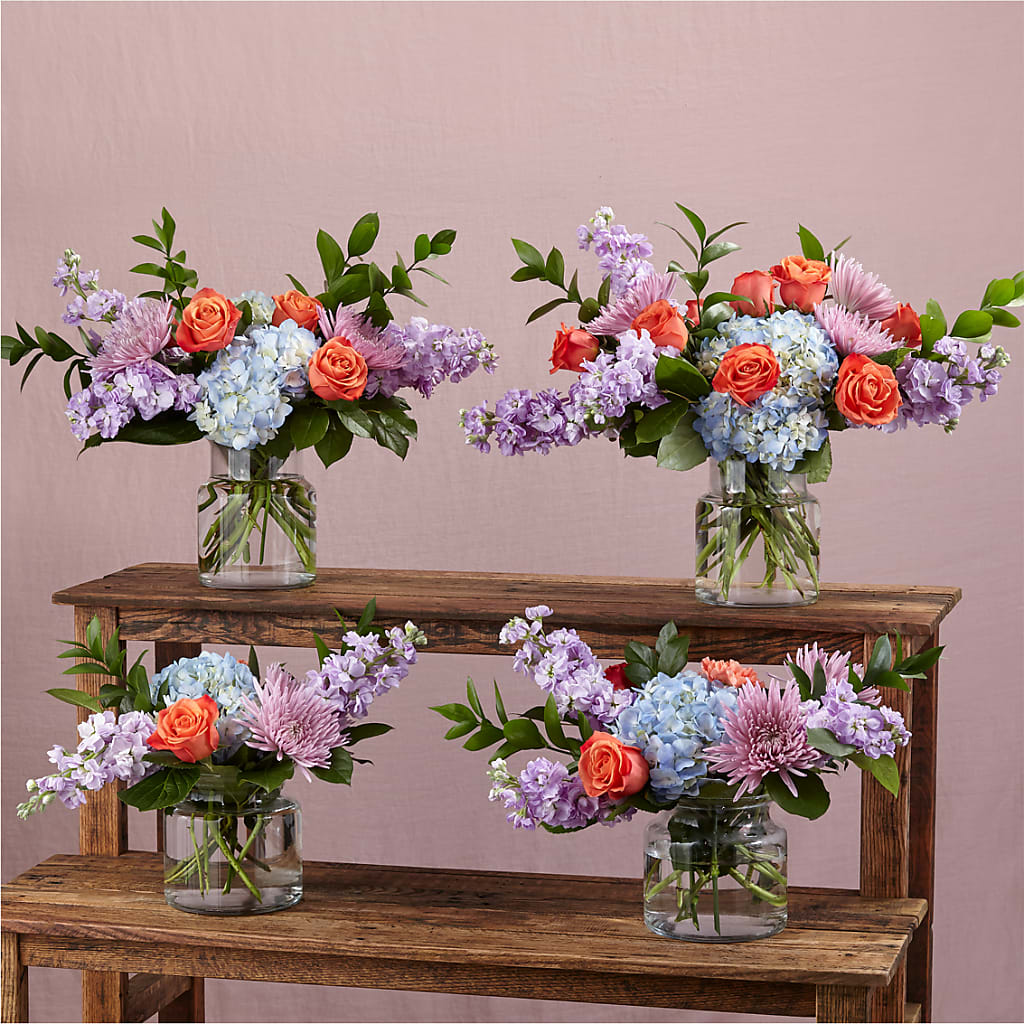 Be Mine Bouquet –  De Voe Floral, Lena IL