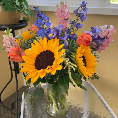 Rays of Life Bouquet –  De Voe Floral, Lena IL