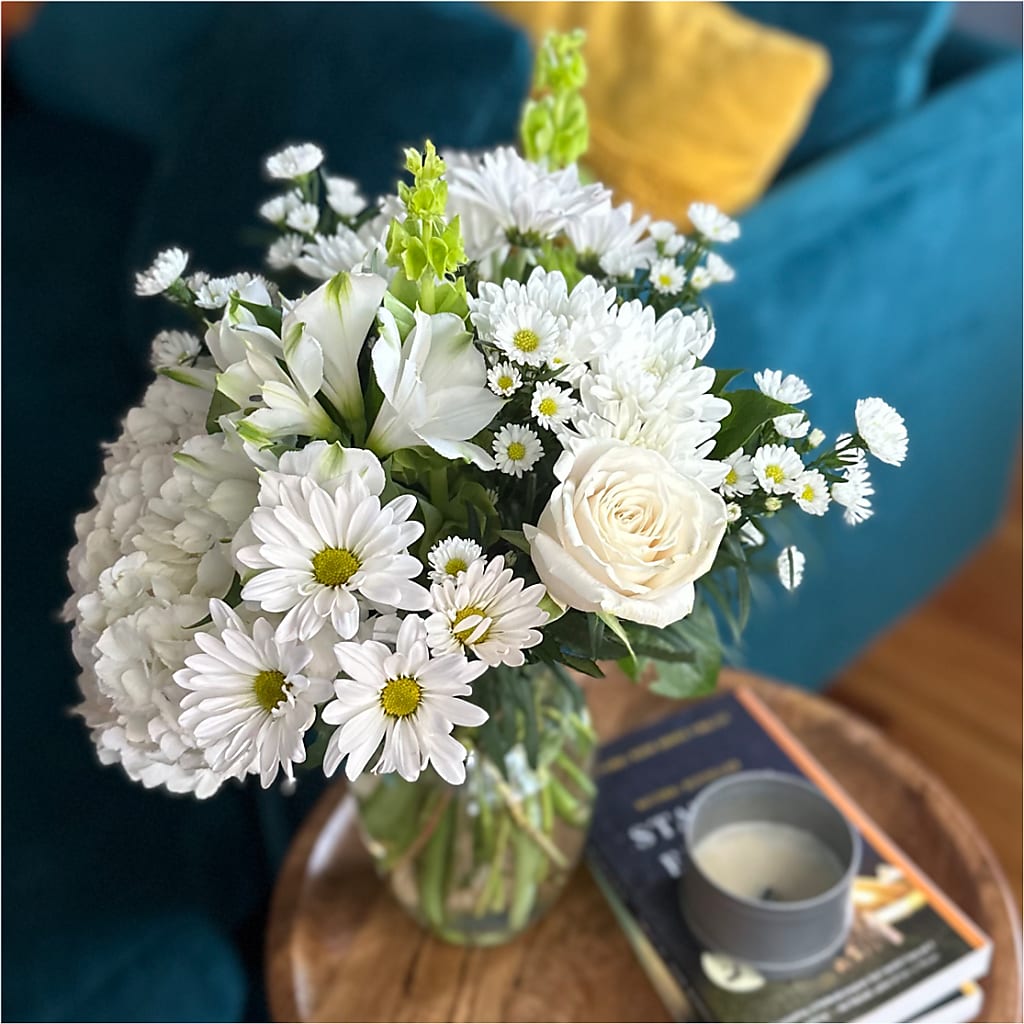 Classic Ivory – A Florist Original –  De Voe Floral, Lena IL