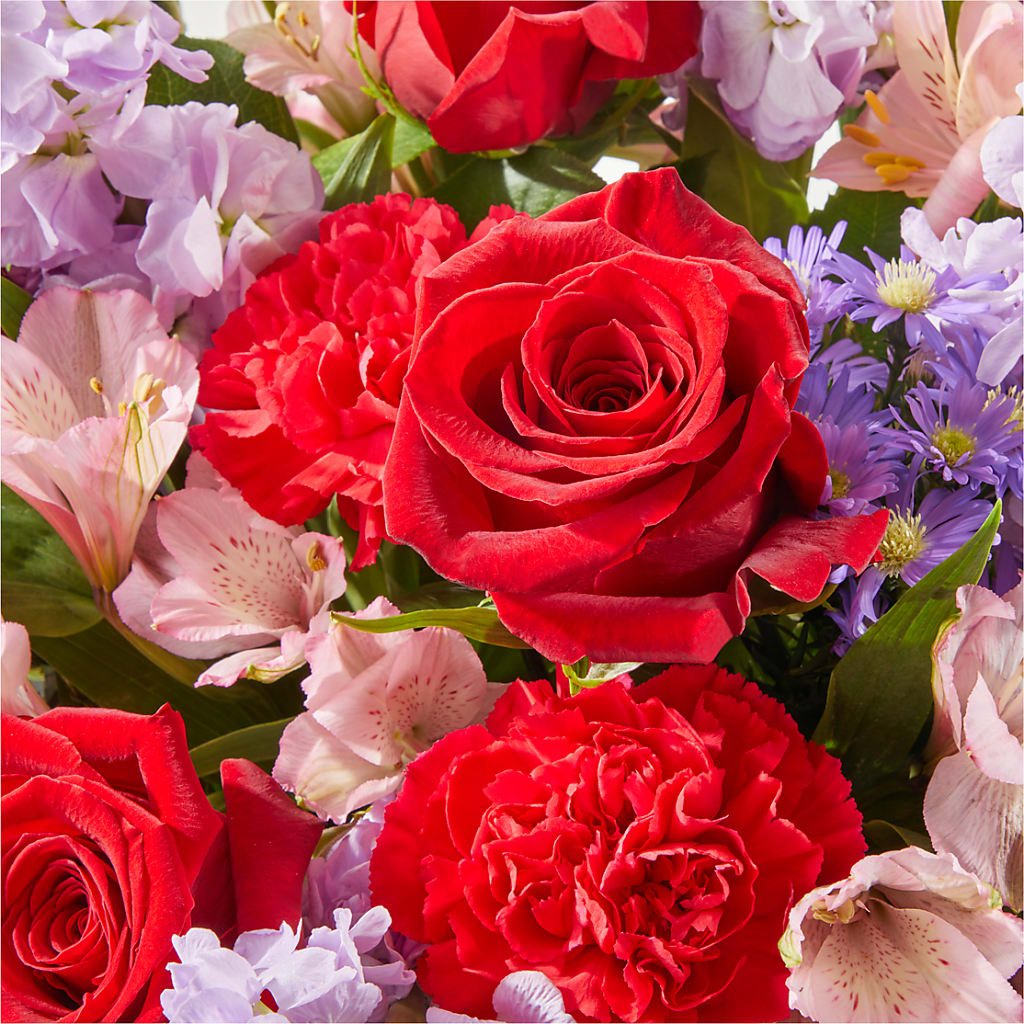 Your Majesty Bouquet –  De Voe Floral, Lena IL
