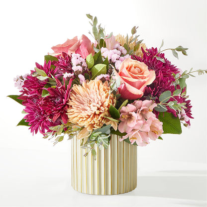 Berry Cobbler Bouquet with Ivory Vase –  De Voe Floral, Lena IL