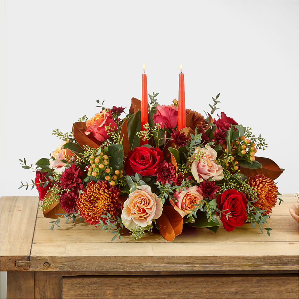 Gather Near Centerpiece –  De Voe Floral, Lena IL